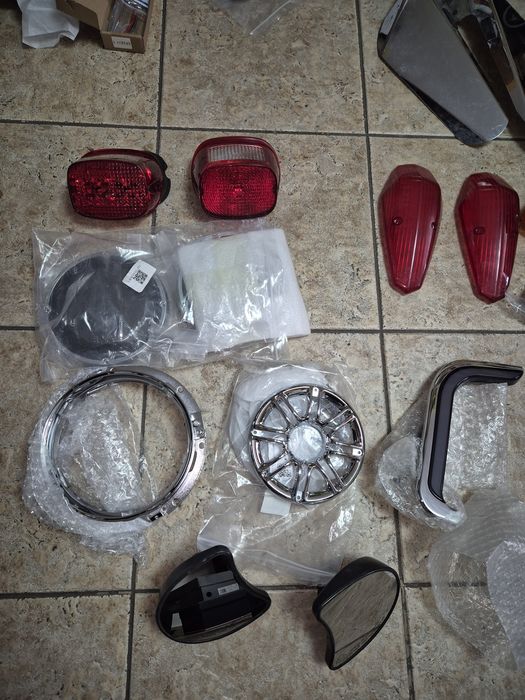 Vand piese Harley Davidson , Honda , Suzuki