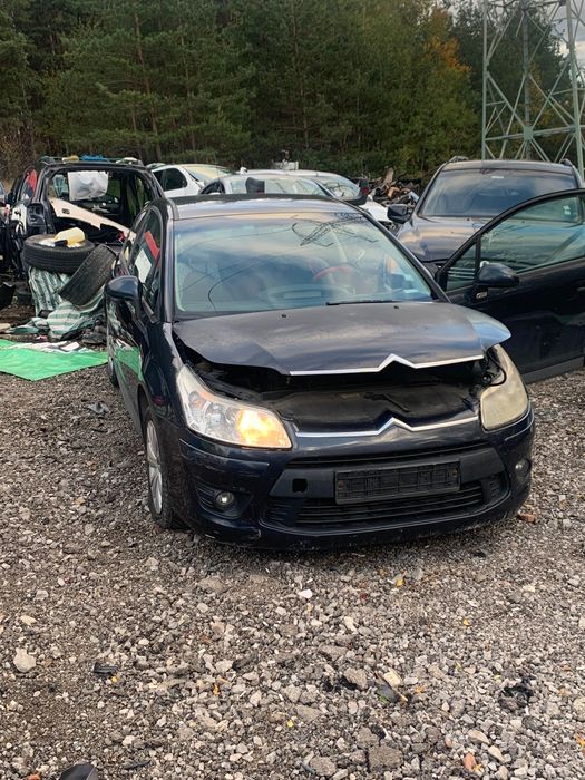Citroen C4 1.6i 120кс 2010г