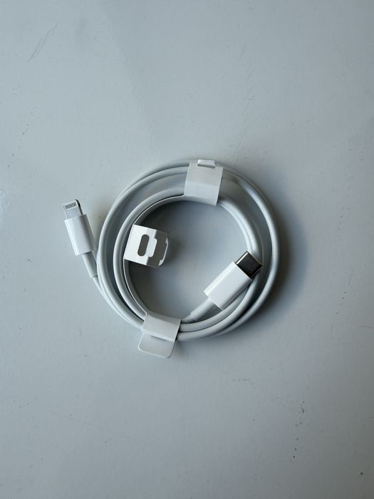 Оригинальный кабель зарядки iPhone lightning