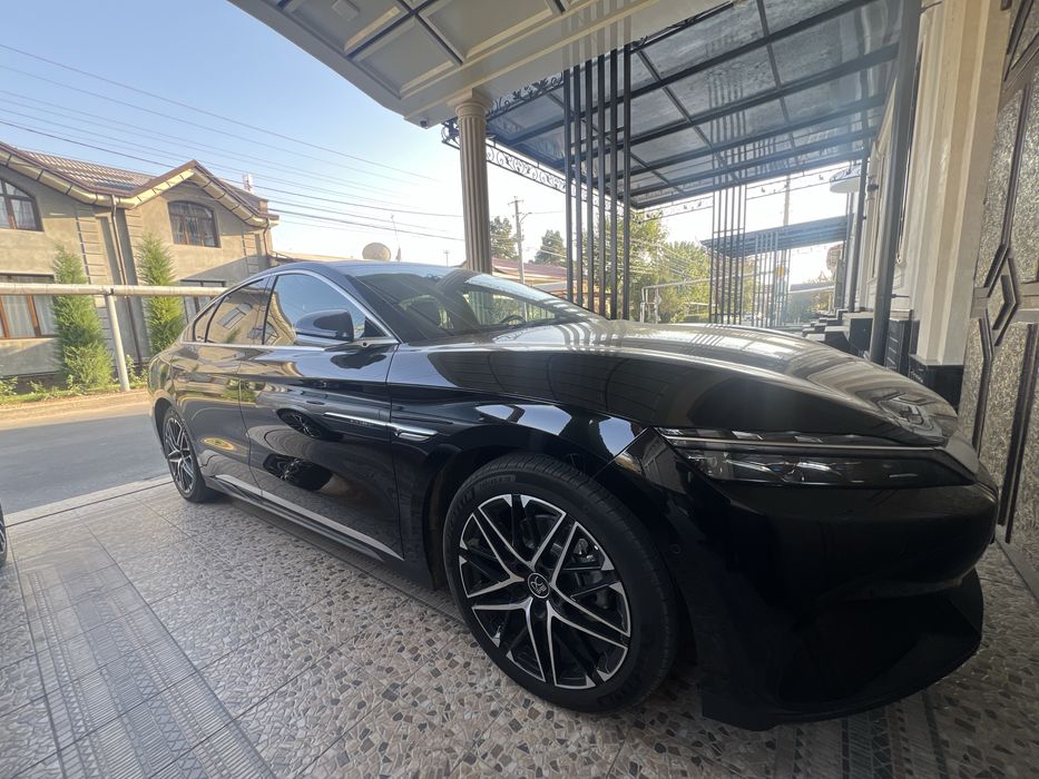 Продам BYD han 701