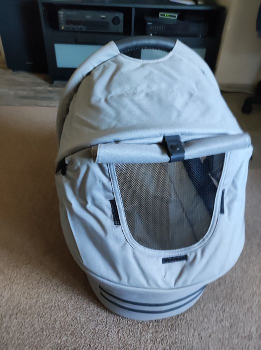 Кош за новородено EVO MUTSY - Bold Pebble Grey