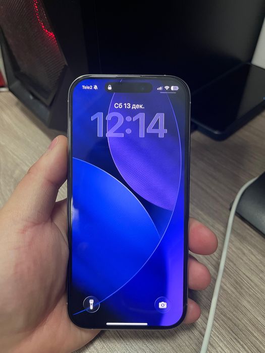 Продам айфон 16 про