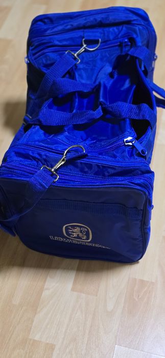 Geanta voiaj LÖWENBRÄU originală.