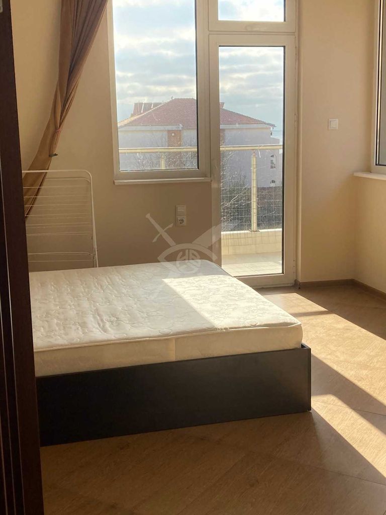 Продава се Двустаен апартамент в Свети Влас - 64 кв.м за 1047 €/кв.м - Снимка #3