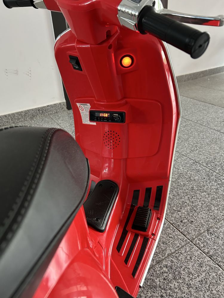 Scuter Vespa copii!