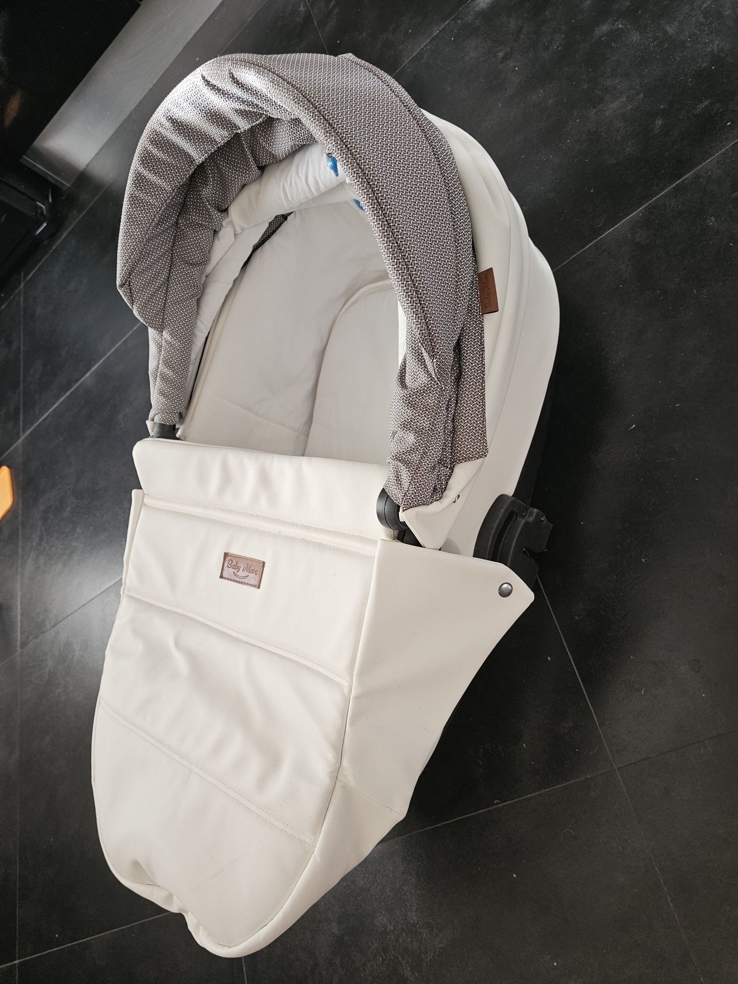 Бебешка количка baby merc ZIPPY Q 2в1