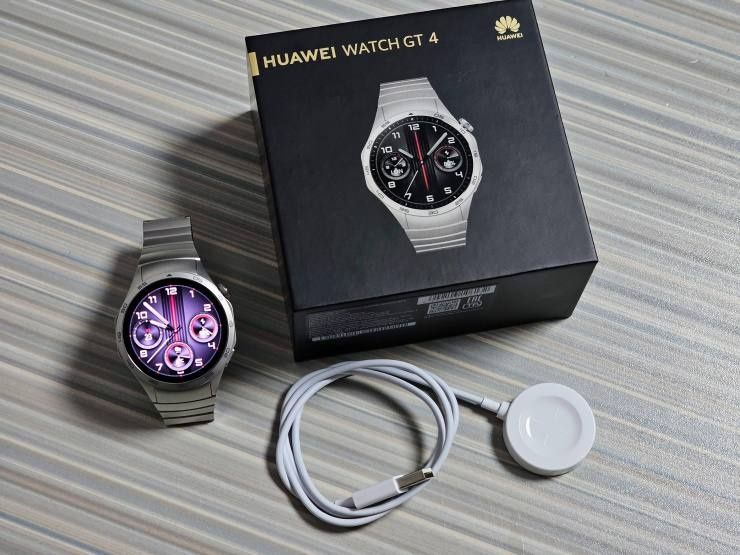 Продам смарт  часы  Huawei  G4