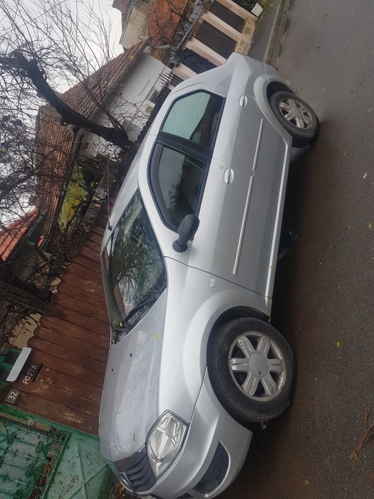 Dacia logan 1.5 dci!