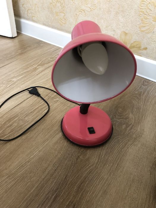 Продается светильник