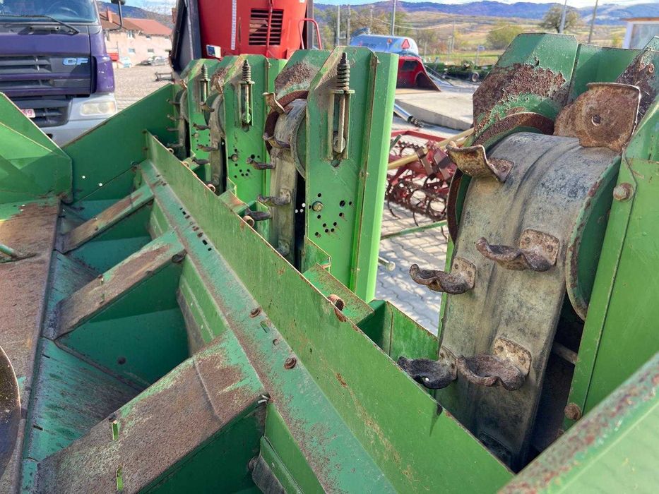 Plantator cartofi Hassia - 4 randuri , basculabil