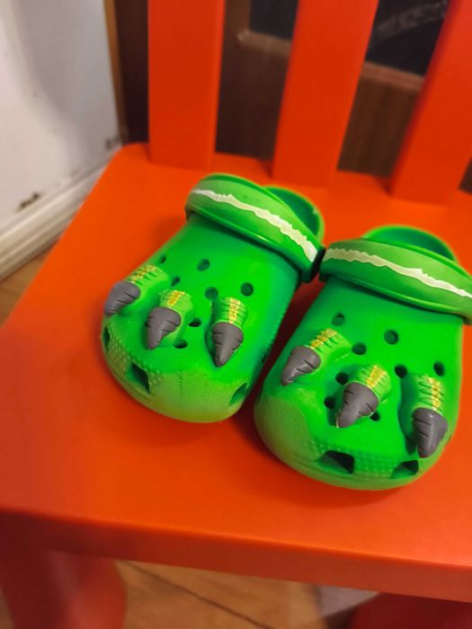 Saboți crocs Ghiare de Dragon, C8, 25, int 16 cm