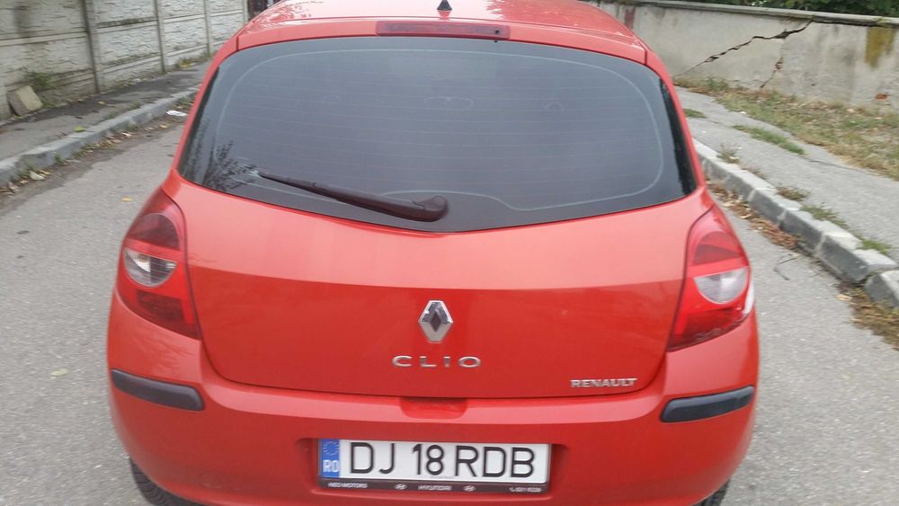 vind reno clio an 2006 80 cai dizel
