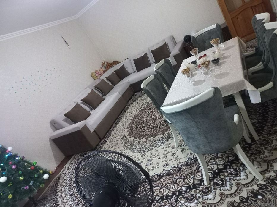 Arzon kvartira shayxontohur 2 xona pul zarir  srochna - Metro tinchlik