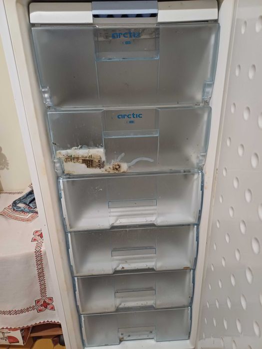 Congelator ARTIC 6 sertare