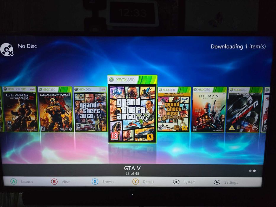 Xbox360 + 45 jocuri + accesorii