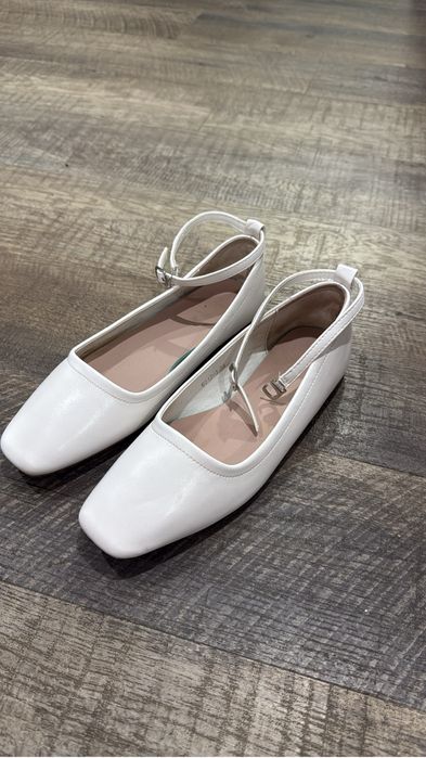 Продам балетки р 38