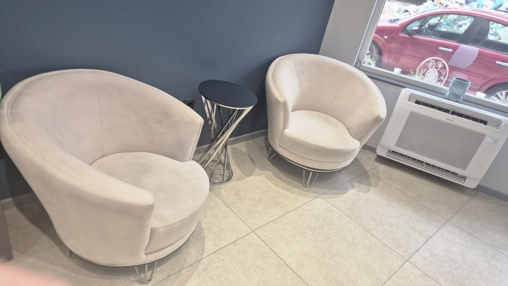 2 бр Фотьойла  и кафе масичка