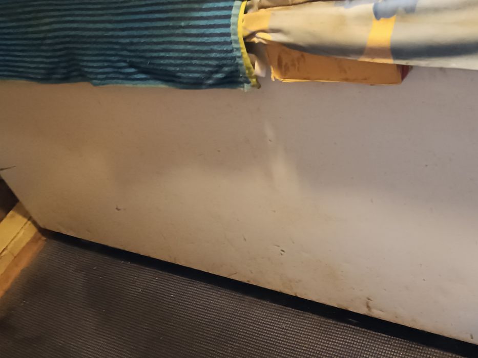 Lada frigorifica mare