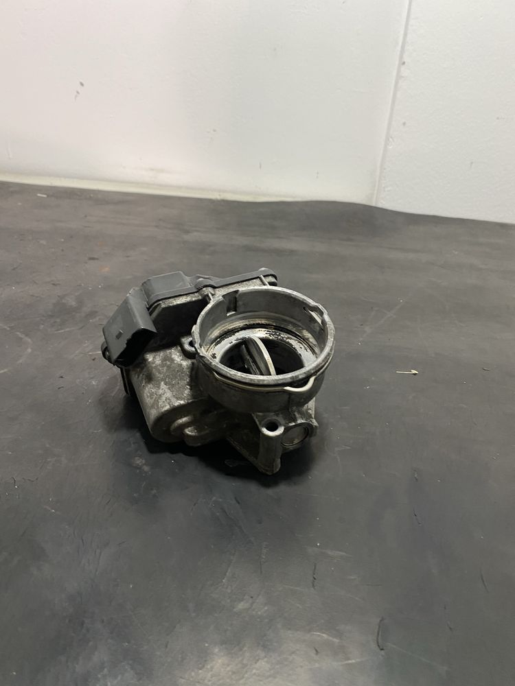 Clapeta acceleratie Volkswagen Vw jetta 1.9 TDI BKC BLS BXE 105cp  2.0