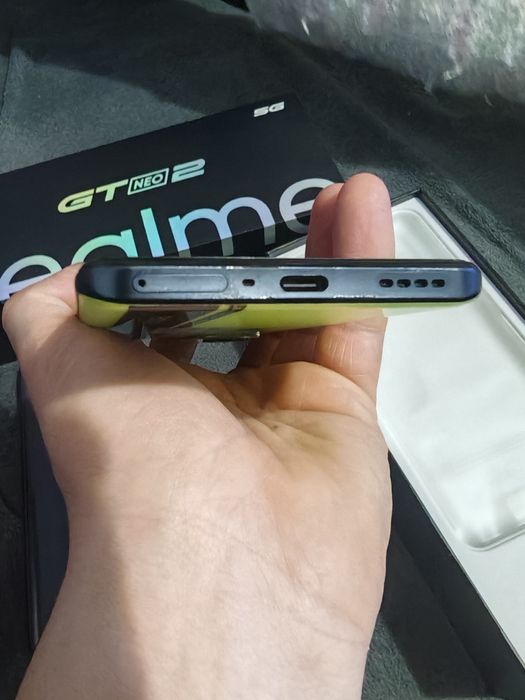 Vând telefon Realme GT Neo 2