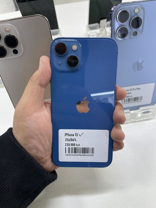 iPhone 13 256/86% в идеальном состоянии