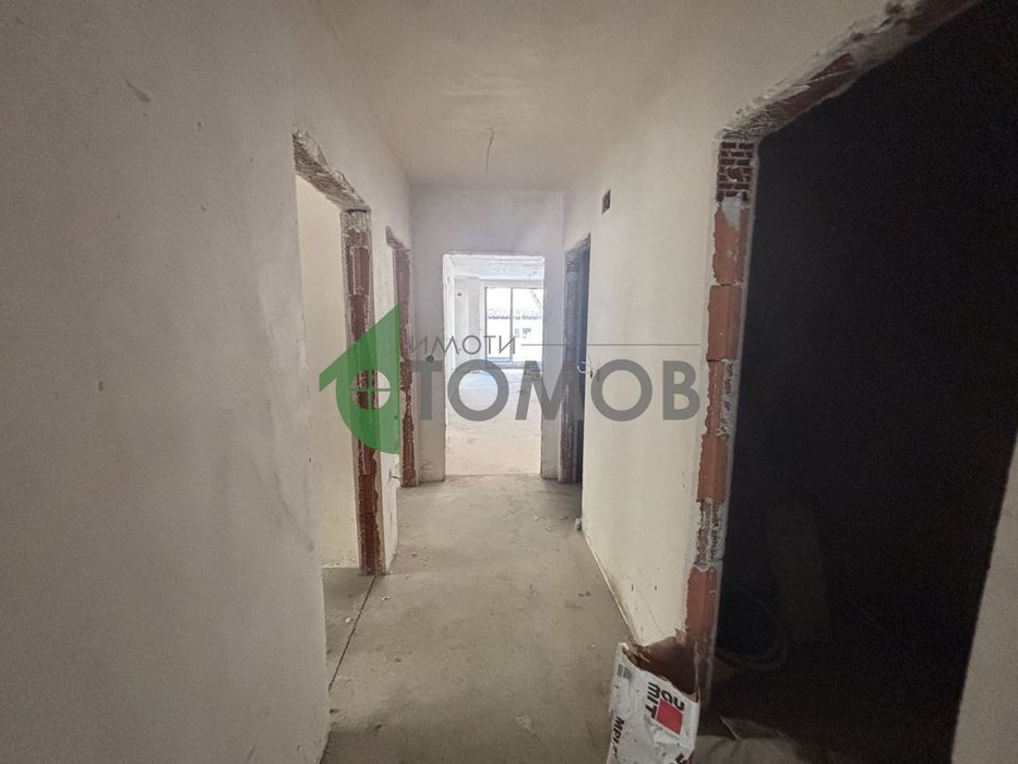 Четиристаен апартамент пред Акт 16 в Центъра на Стара Загора