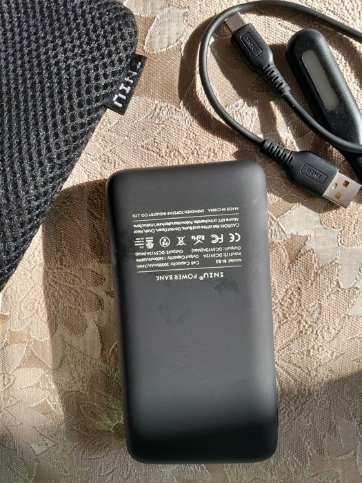 Външна батерия  inui 20000 mah комплект
