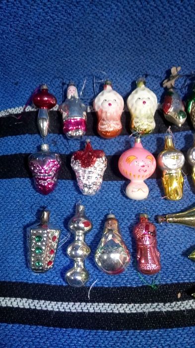 Новогодние игрушки.