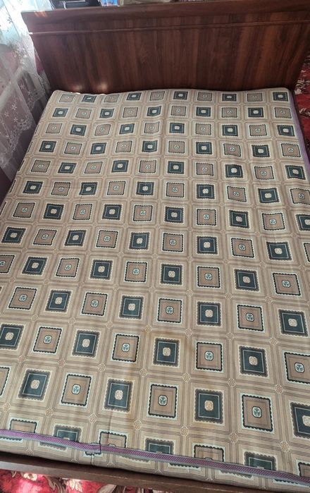 Продам кровать двухспальную