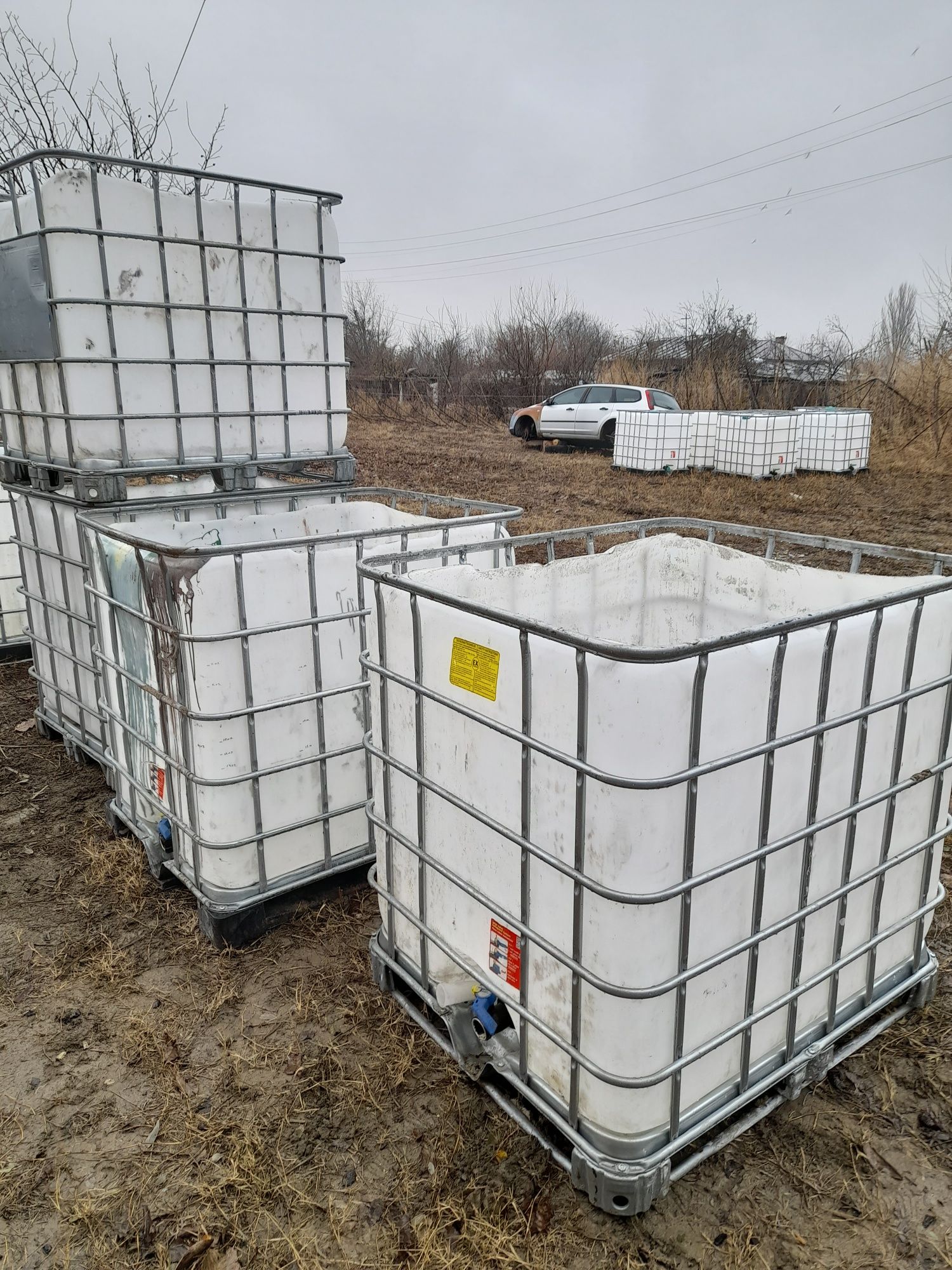 Bazin cub container ibc 1000 litri butoi tablă 200 ll