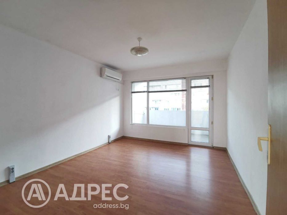 Тристаен апартамент, Дружба 3, 81 кв.м., ет. 6/8, с подобрения