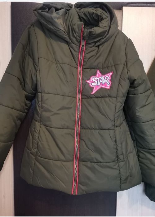 Черни зимни шуби за 8 и 9 годинки