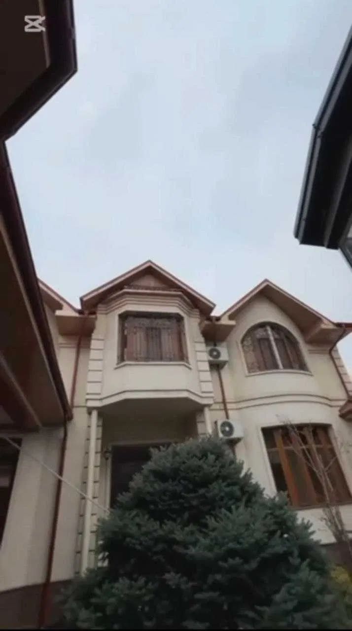 Продам 2 дома на участке 6 соток. Метро Тинчлик, Шайхантахурский р.