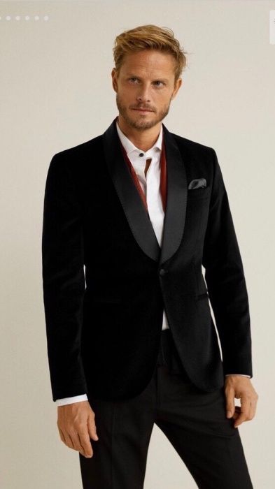 Мужской пиджак бренда MANGO