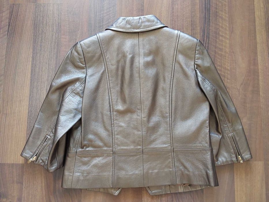 Кожено яке 38 номер