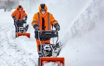 Профессиональная очистка снега, техникой, вручную, все документы