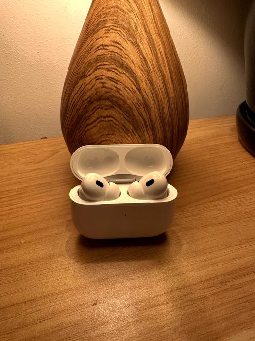 Vand AirPods Pro 2 - Stare Excelenta