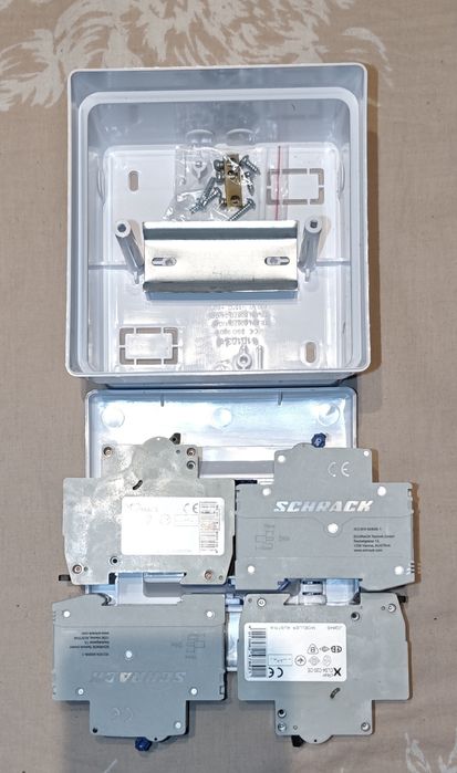 Tablou siguranțe 4 circuite nou