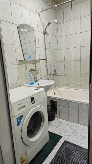 Срочно продаётся 3х комнатная квартира 76,74м2