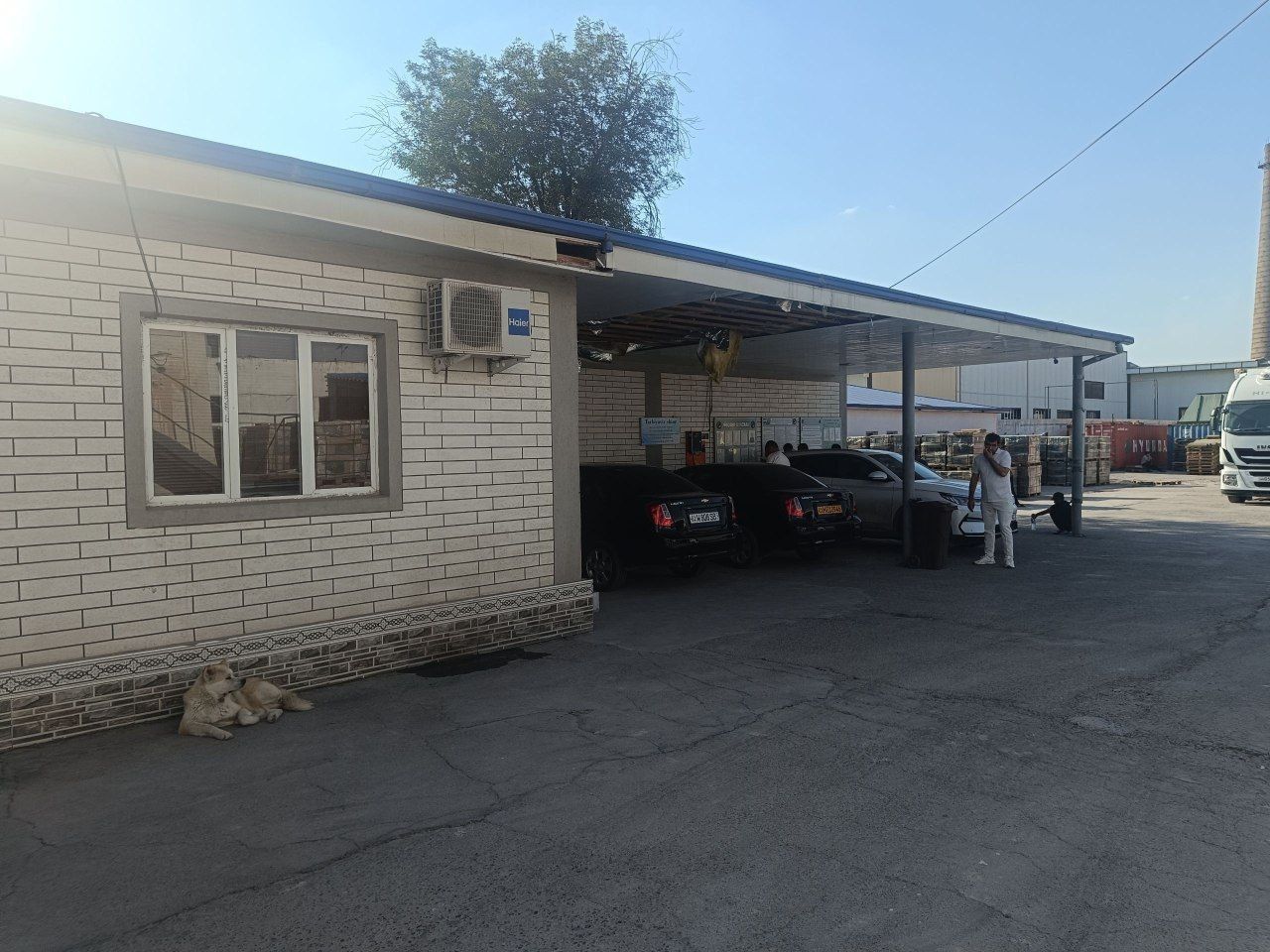 Продается зона, склад. Охангарон. 2.5 гектар. 1.3 млн