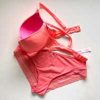 Нов сутиен Pink Victoria’s Secret 80C & коралови бикини Passionate