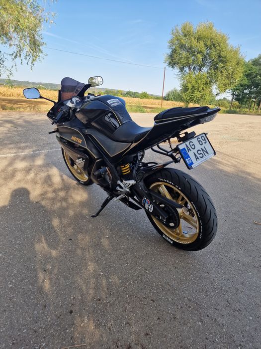 Yamaha YZF-R125 2013