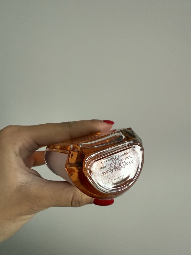 Парфюм Prada La Femme EDT 50 ml оригинален