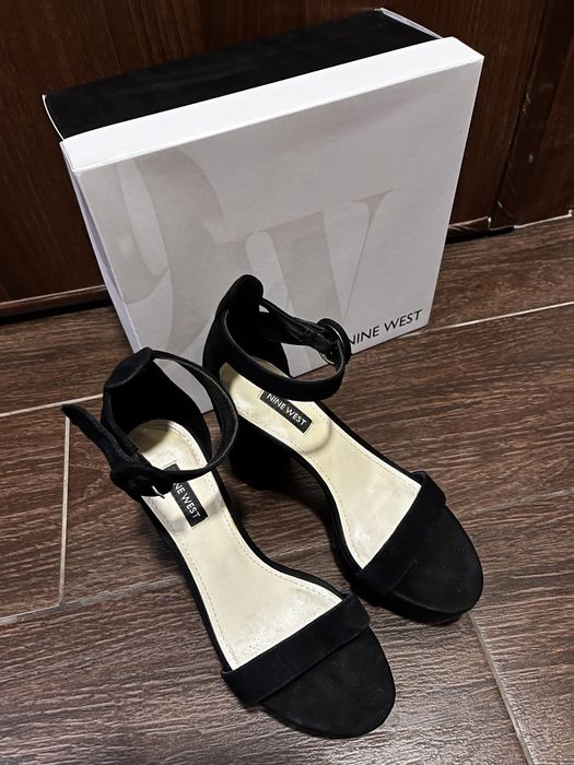 Обувки на висок ток Nine West