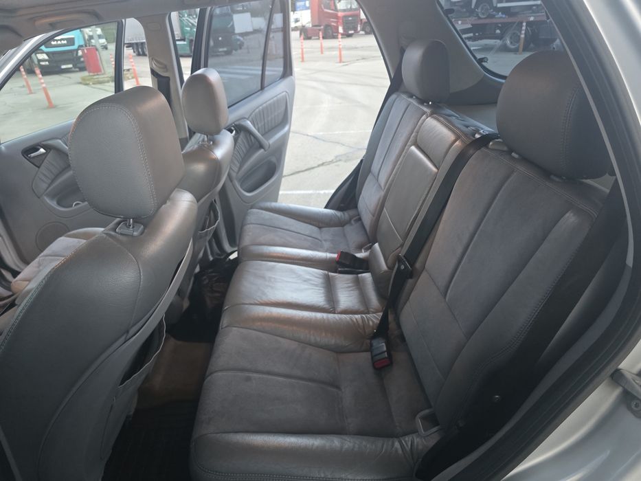 Mercedes-Benz ML270 CDI FINAL EDITION за 9 800лв