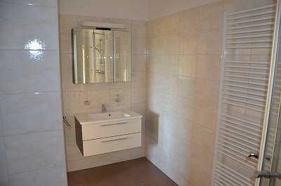 Дава се под наем Двустаен апартамент в София, Зона Б-5 - 65 кв.м за 459 € - Снимка #3