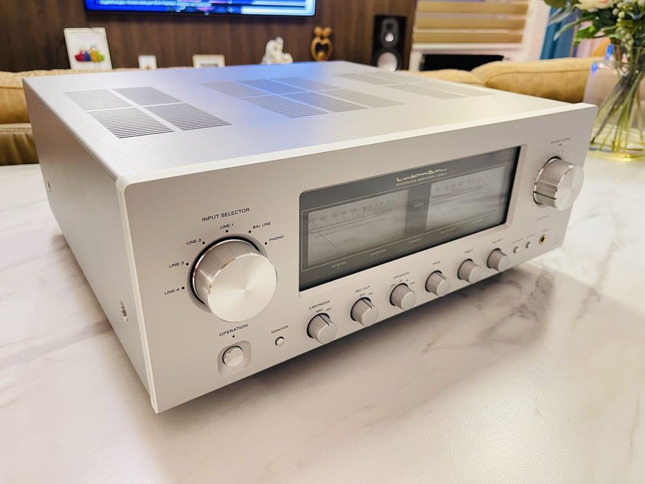 Amplificator Stereo Luxman L-505uXII