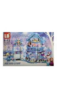 Set de constructie, Castel Frozen cu lumini, 411 piese.