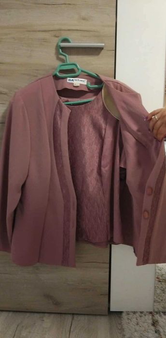 vand costum 3 piese femei