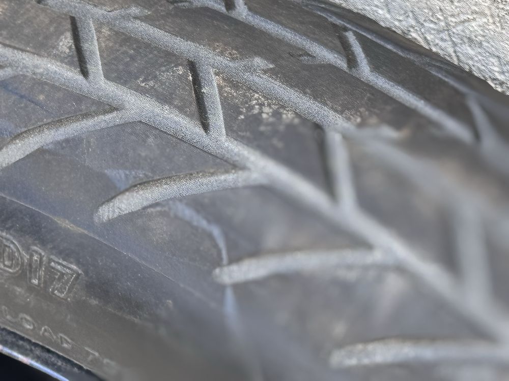 Патерица Toyota Avensis Urban Cruzer Prius  Yaris  hibrid  17цола